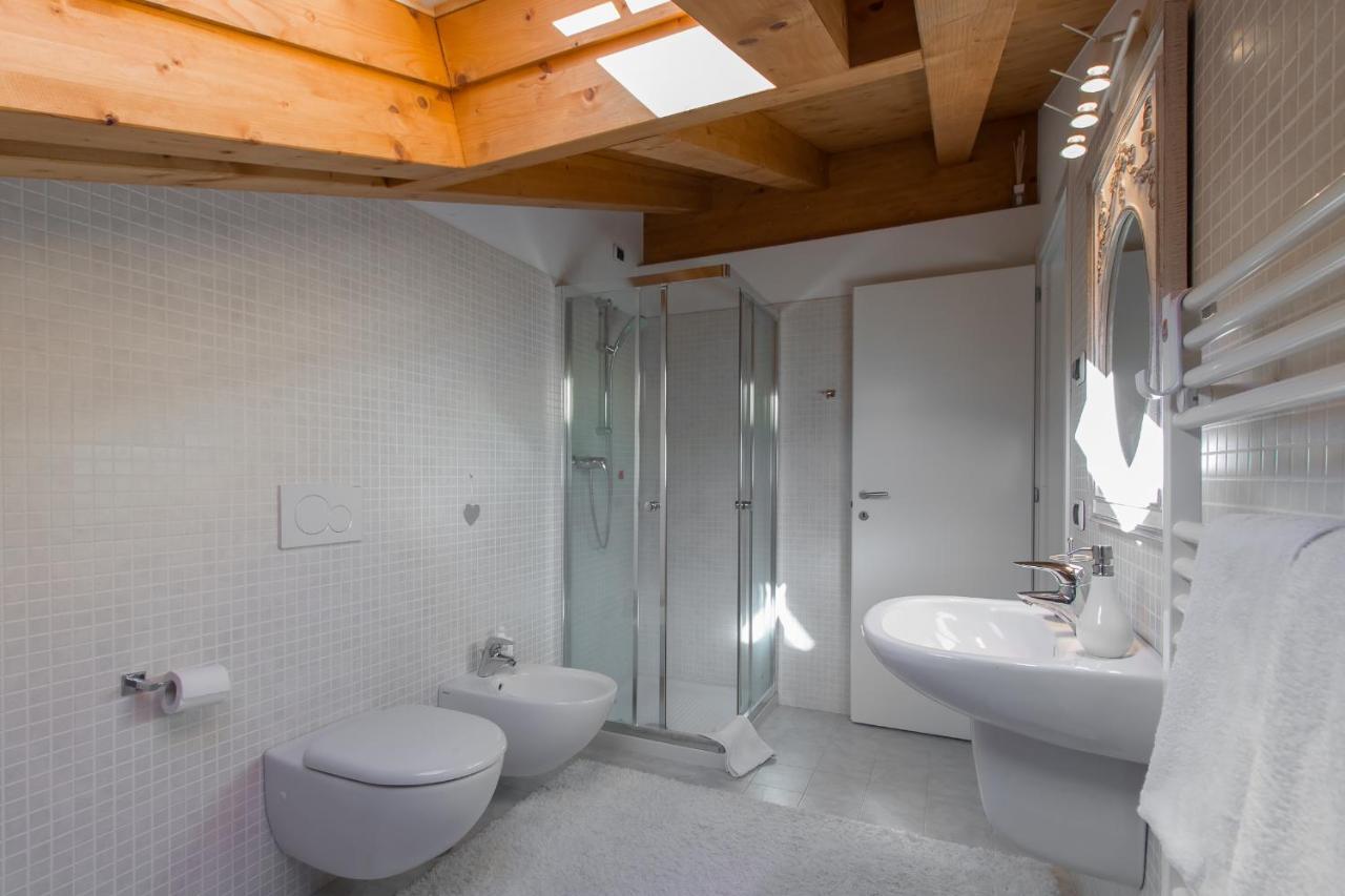 Apartment Tulipani 17 Tremezzo Pokoj fotografie